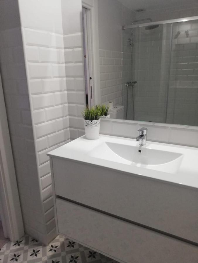 Precioso Apartamento Junto A La Alhambra En Pleno Centro Apartment กรานาดา ภายนอก รูปภาพ